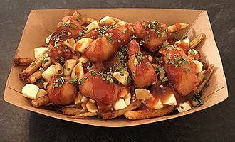 poutine buffalo par Poutine Factory, Camion de rue / Foodtruck